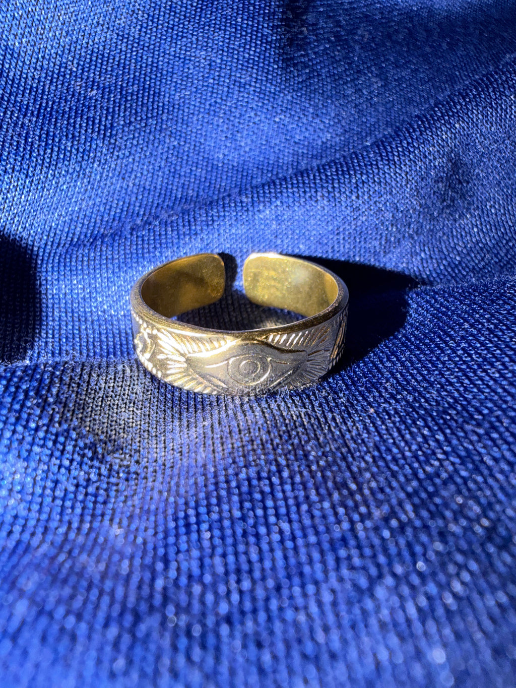 Men’s Gold Evil Eye Ring (adjustable)￼
