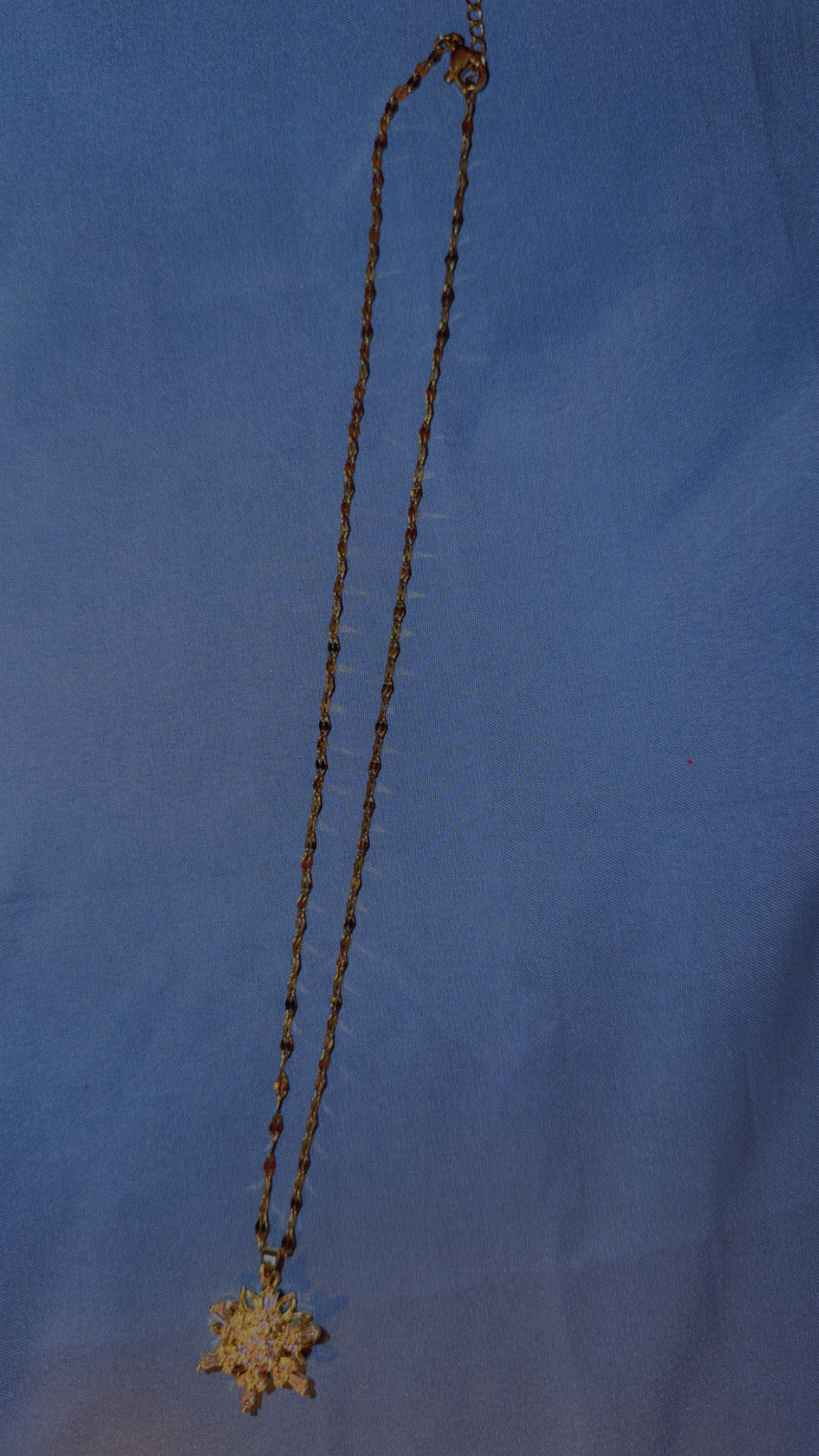 Snowflake necklace