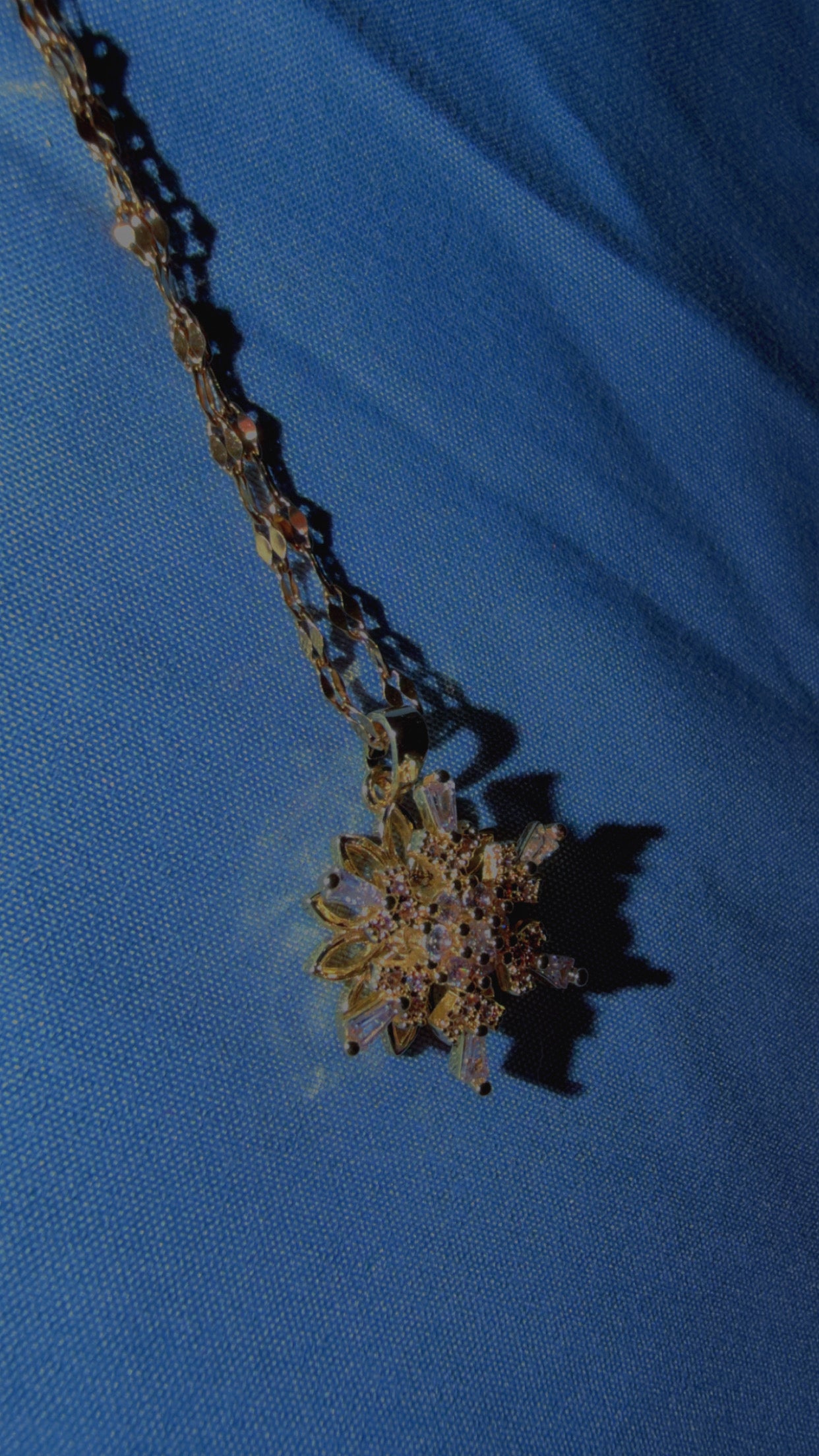 Snowflake necklace