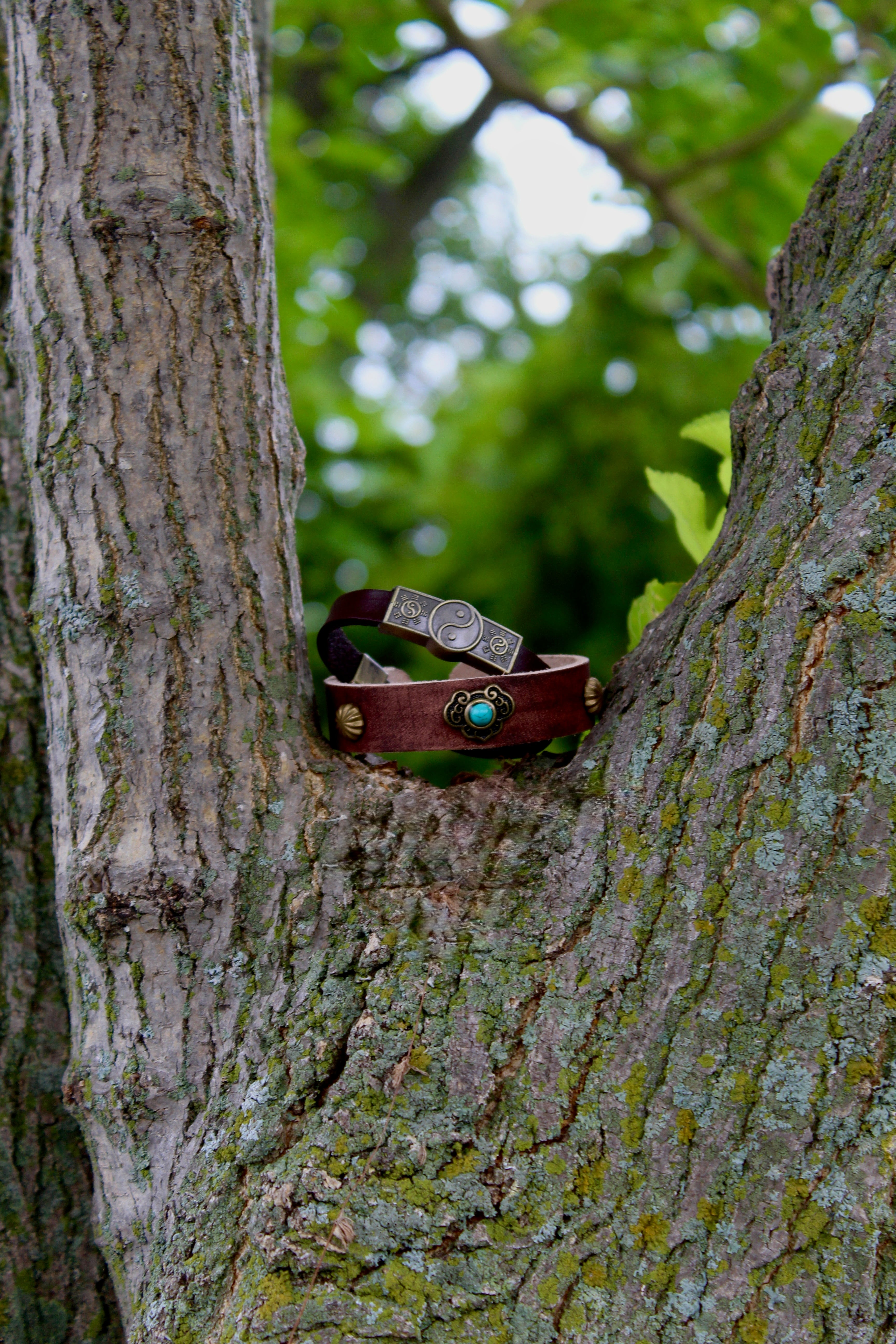Leather bracelet