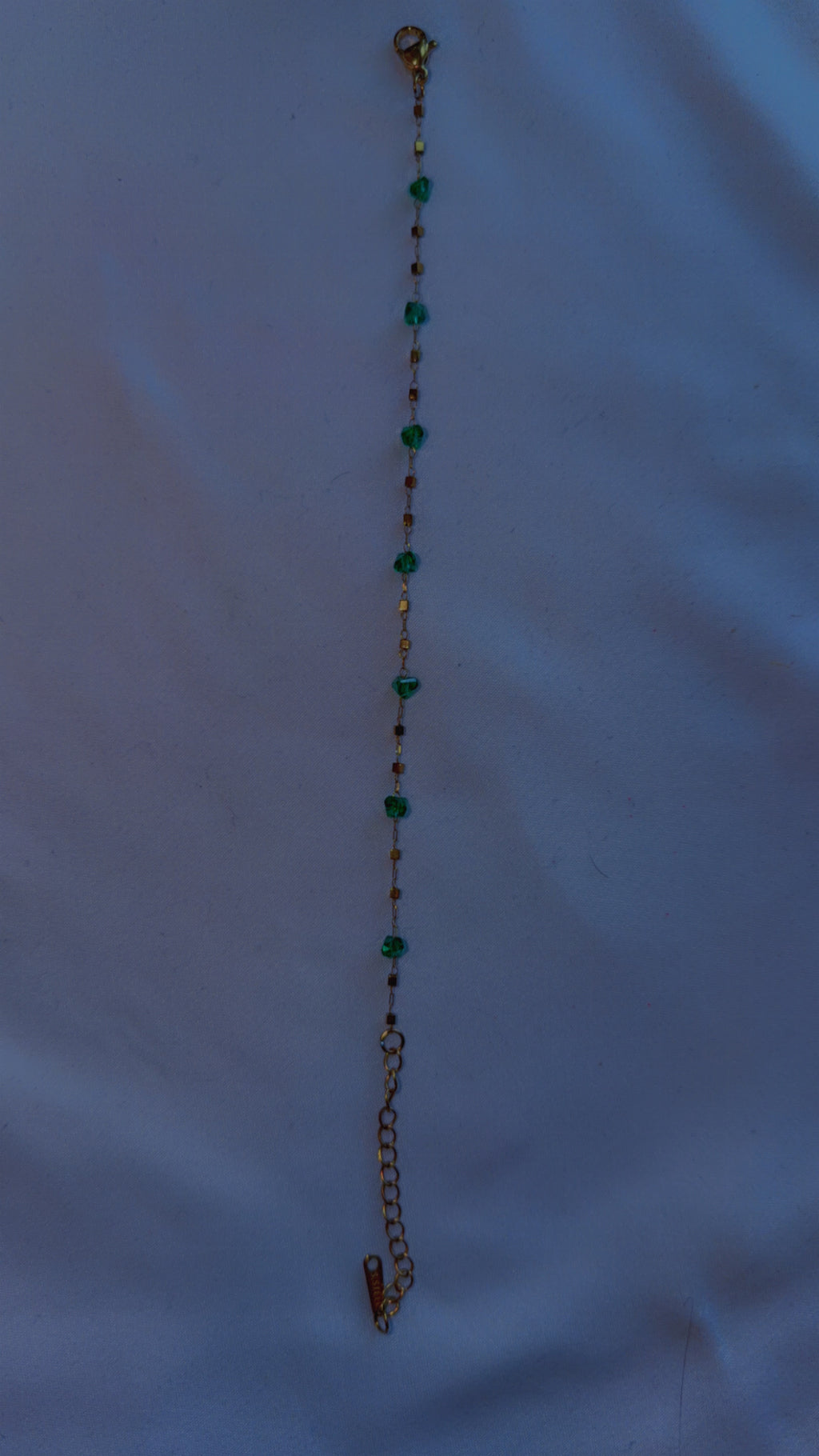 Dainty gold emerald bracelet