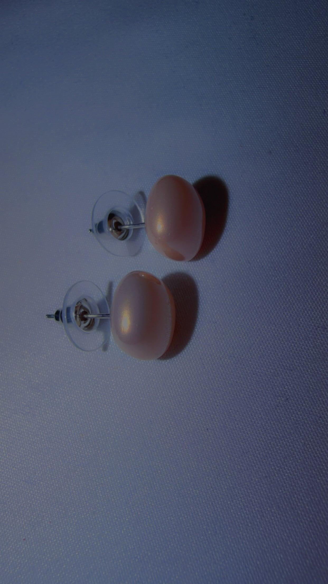 Nude earrings