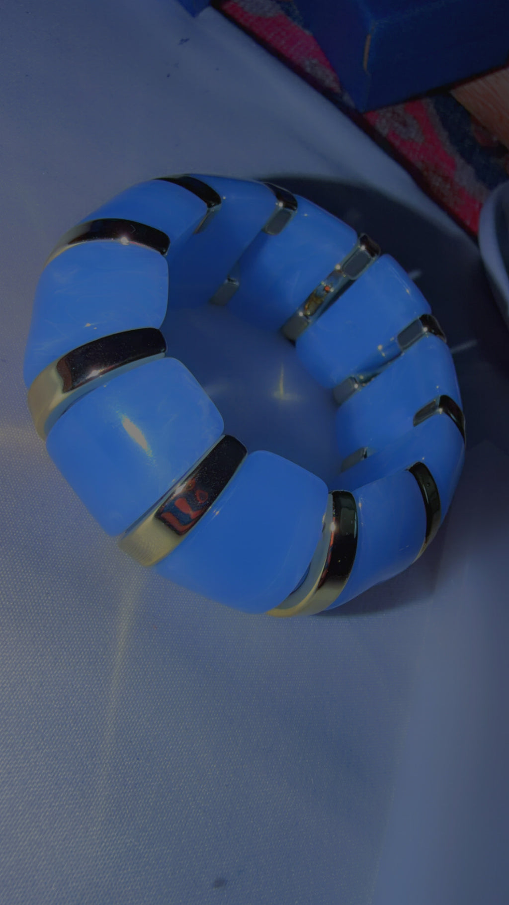 Blue & Gold expandable bangle ￼
